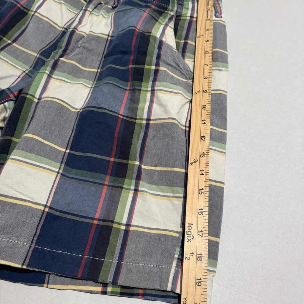 American Eagle Outfitters classic plaid